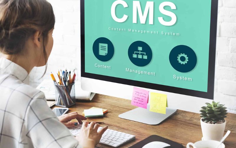 Lợi ích nổi bật khi sử dụng CMS là gì?